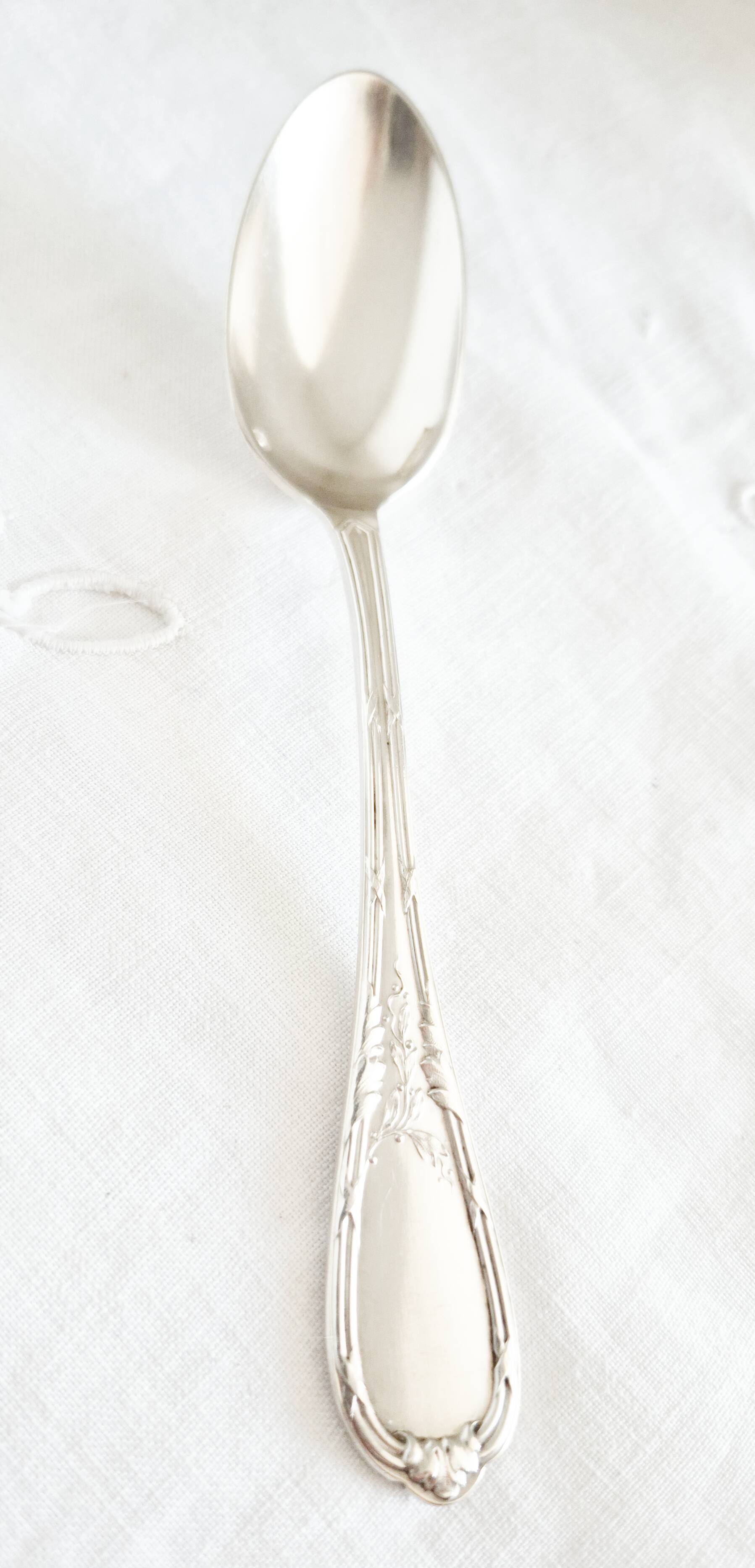 Dessert spoons, silver teaspoons, "white metal"