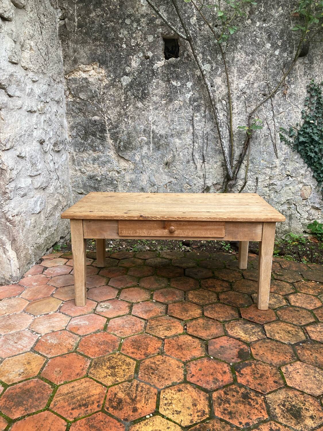 Vintage farmhouse coffee table