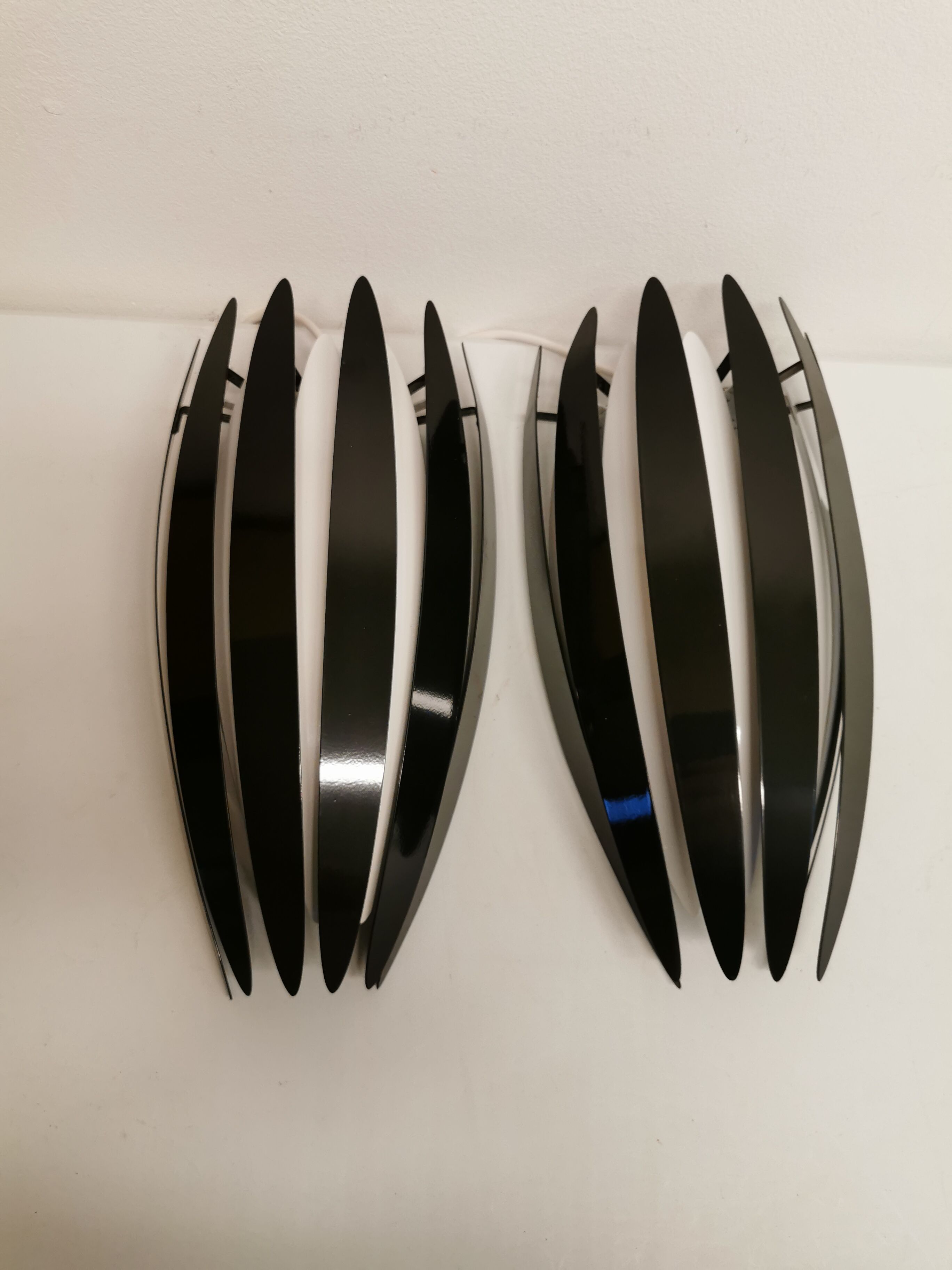 Wall lamps, model JAWS, type 4182 for Frandsen Lightning A/S. With solid metal "teeth"