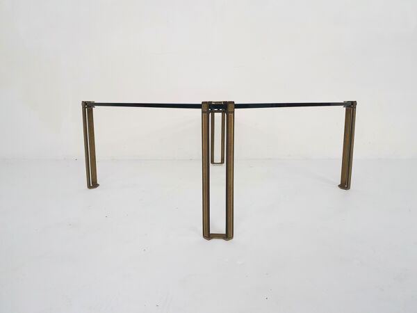 Table basse carrée en laiton et verre par Peter Ghyczy pour Ghyczy, années 1970
