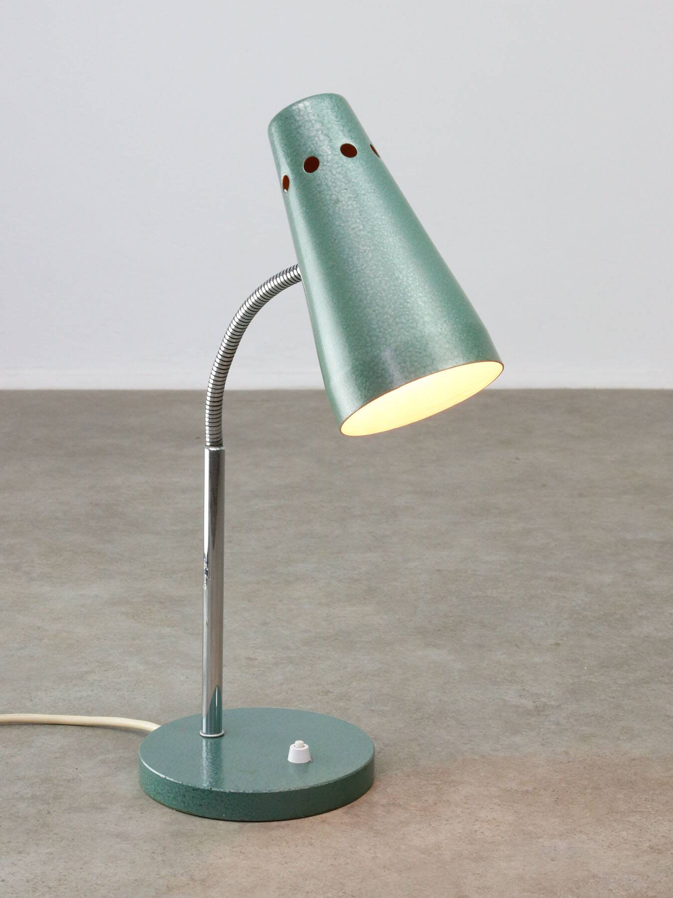 Mid-Century Italian Table Lamp in Blue Metal