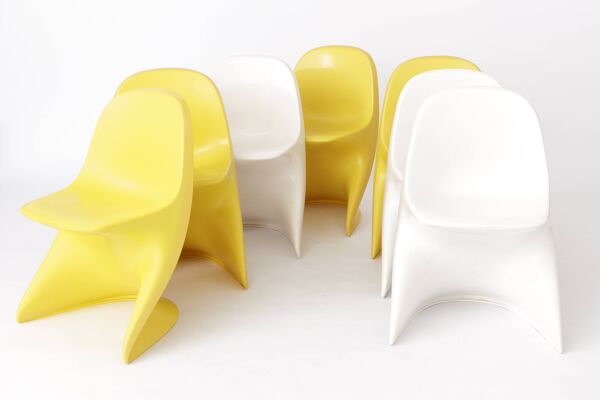 7 chaises pour enfants Cassalino par Alexander Begge, années 1970 pour le fabricant Casala, Allemagne