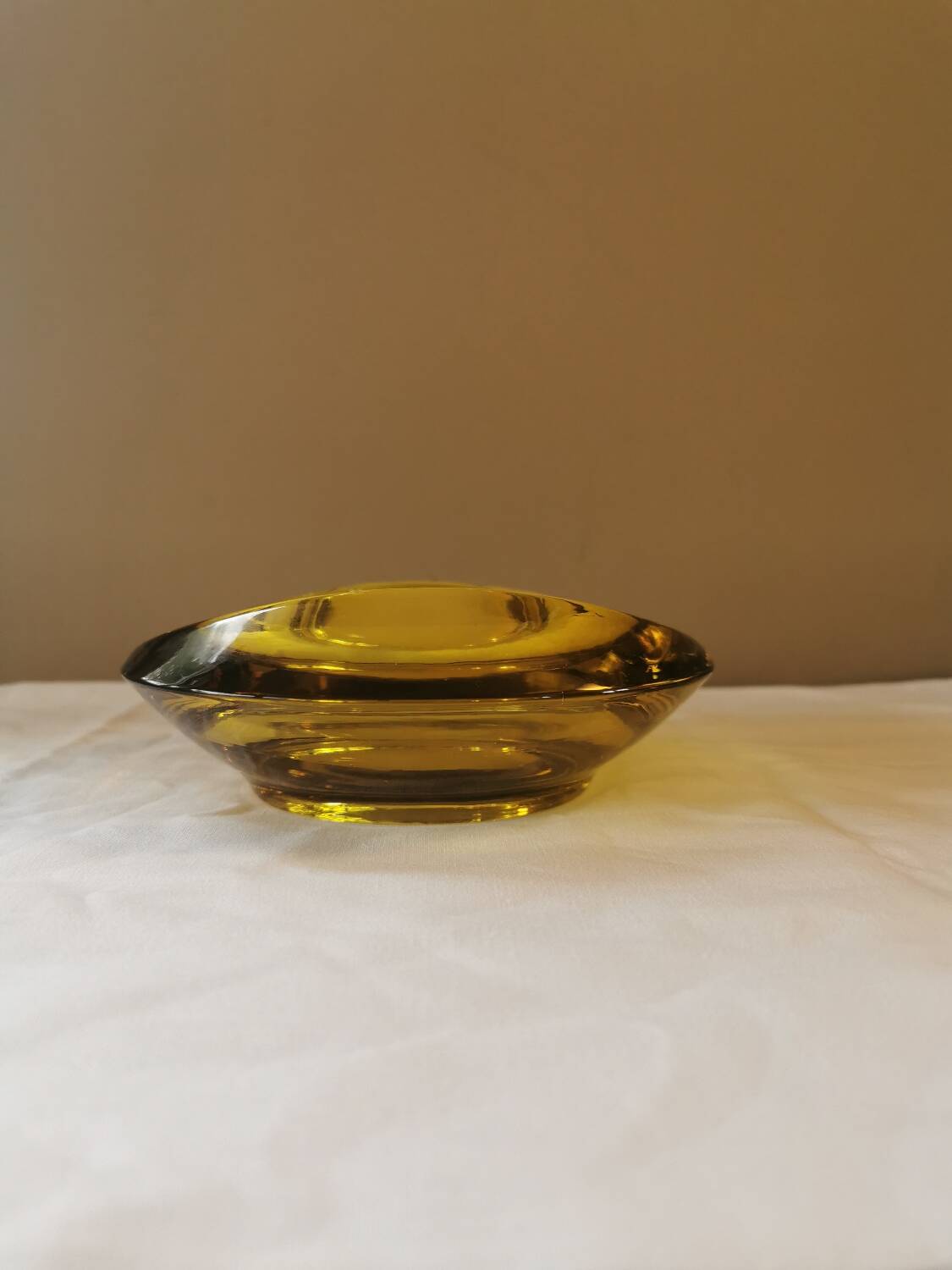 Vintage amber glass pocket tray