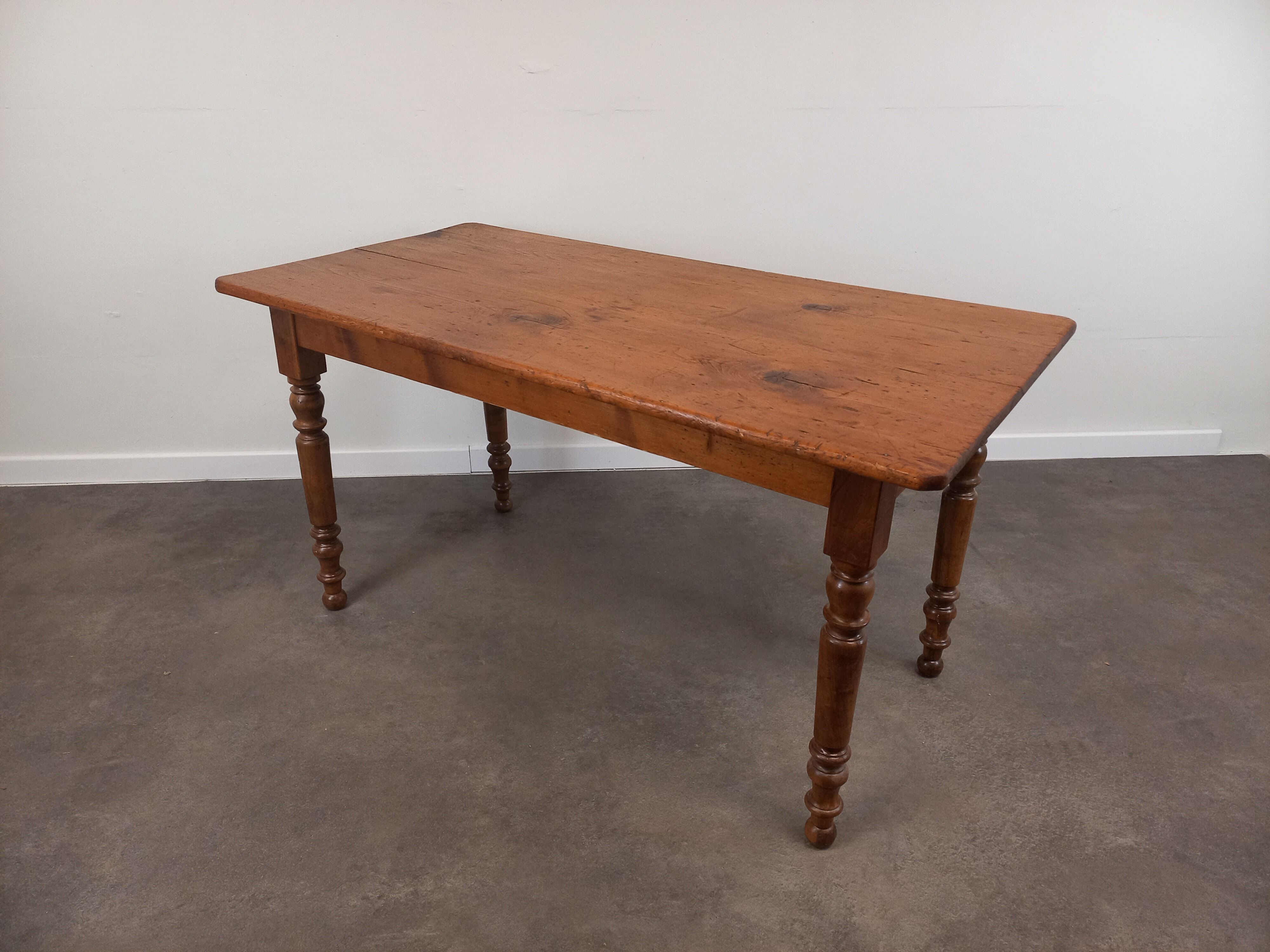Farm table 140 cm