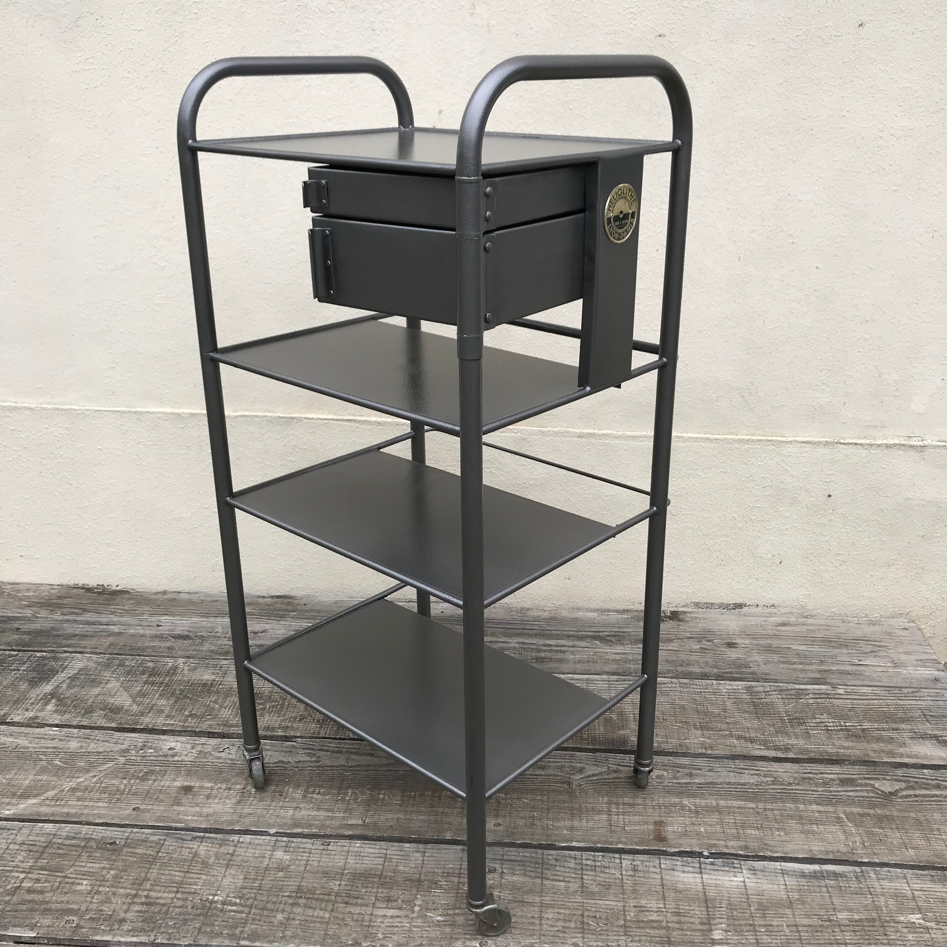 Servant on wheels workshop