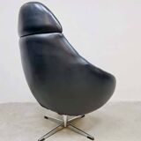 Vintage black leatherette swivel chair 'Mad men style'
