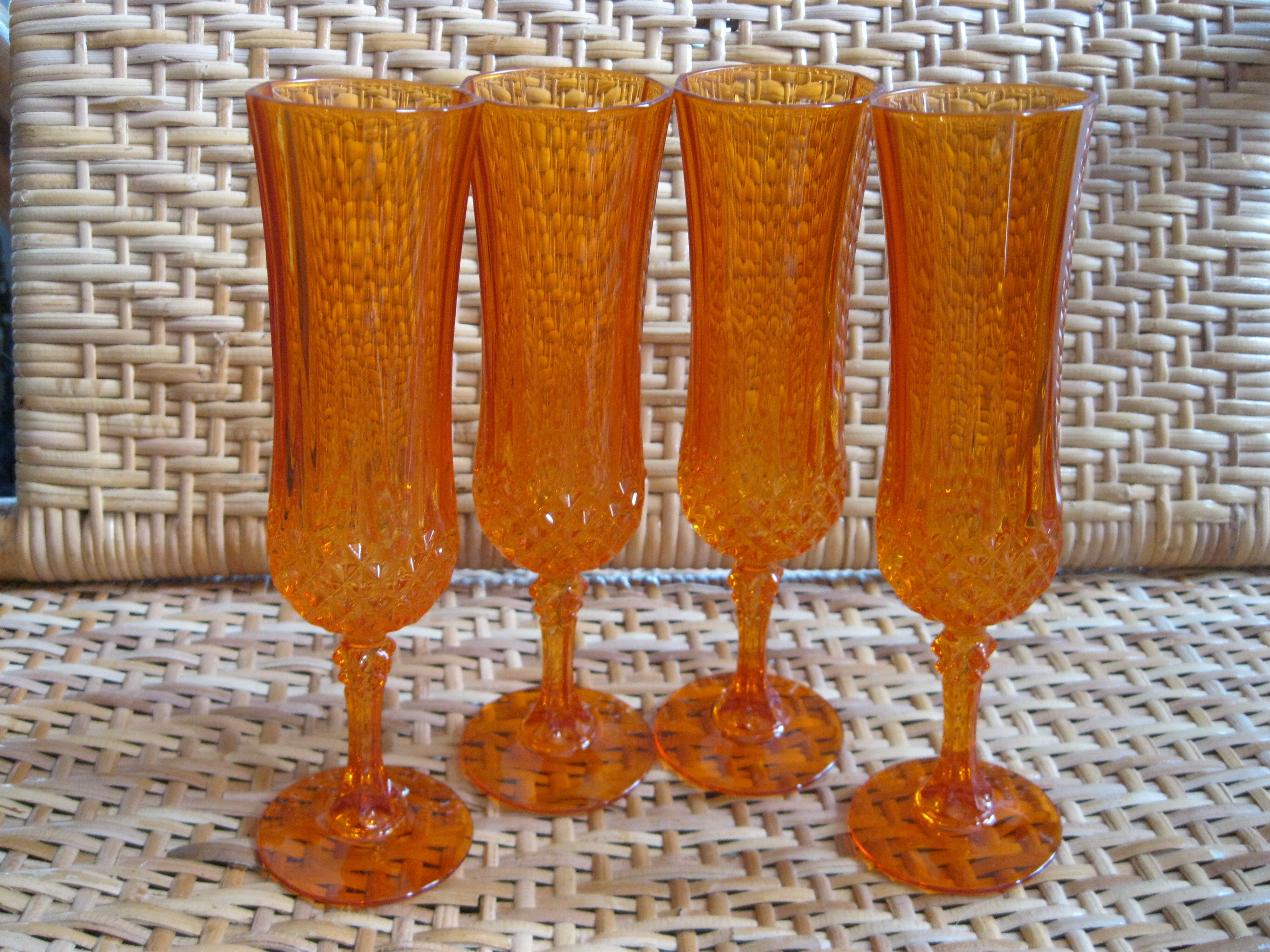 Verres flûtes à champagne cristal orange