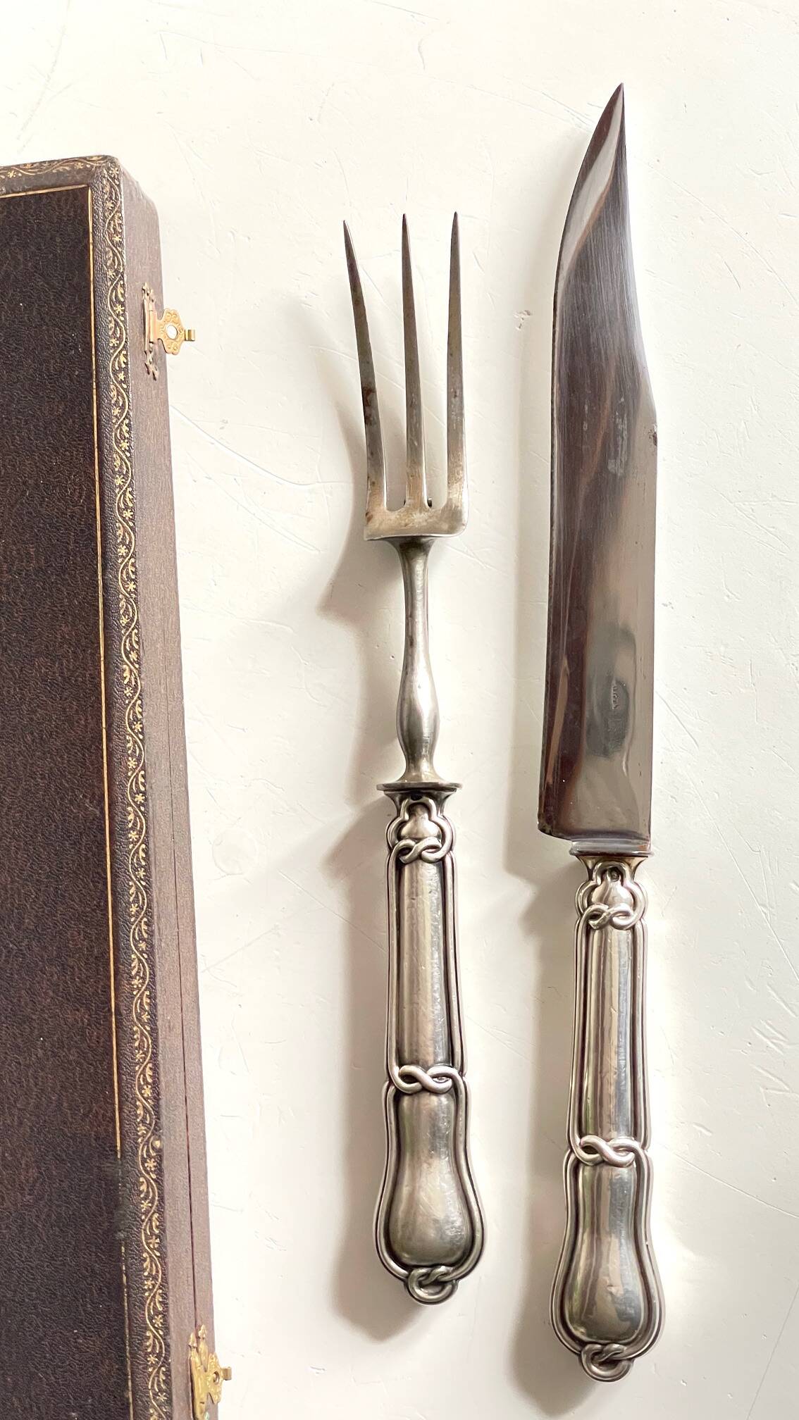 Silver and Silver-Plated Meat Cutlery PARIS