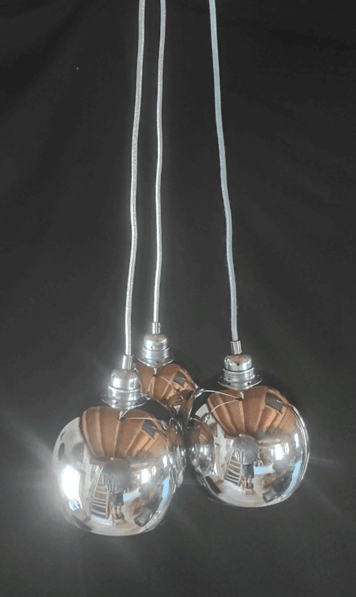 Suspension 3 chrome globes