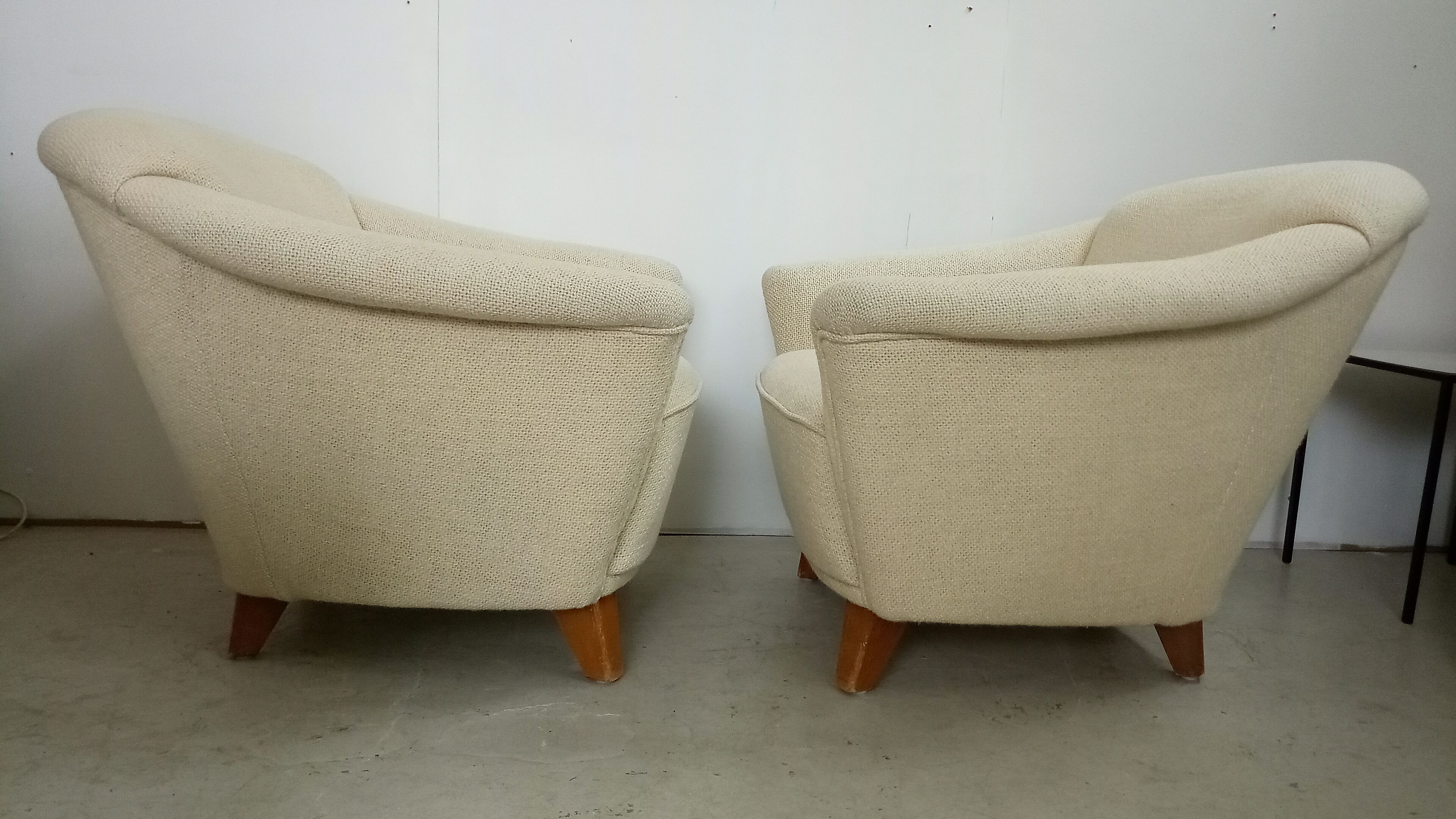 Pair scandinavian armchairs