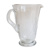 Glass carafe