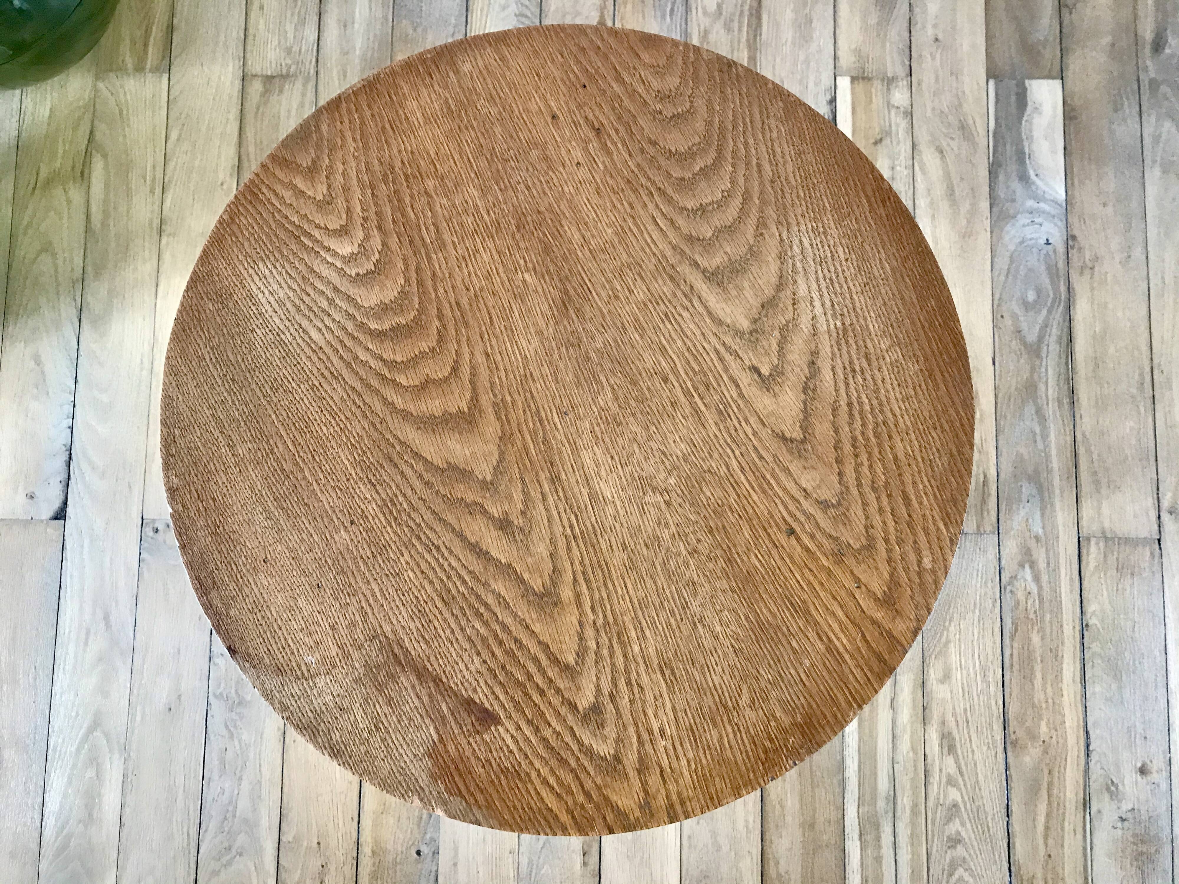 Tripod wood veneer side table 50-60s