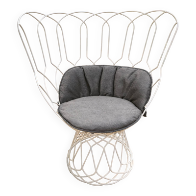 Fauteuil Re-trouvé, Emu