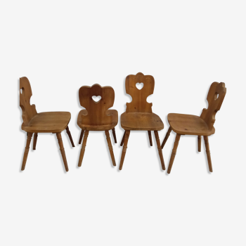 Series of 4 Savoyard pine chairs