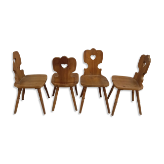 Series of 4 Savoyard pine chairs