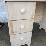 Children's desk