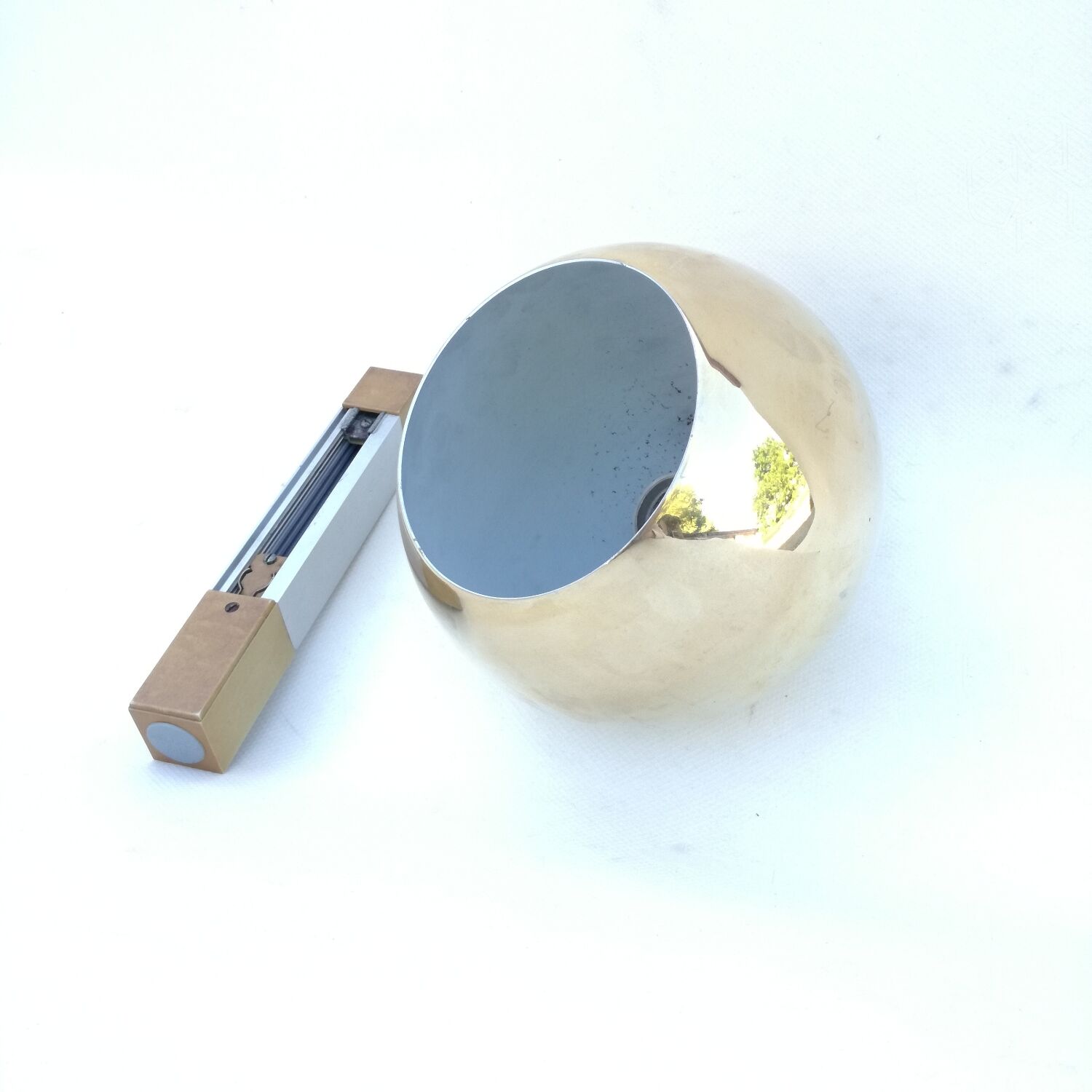 Projecteurs eight ball doré par Erco 1970, set de 3