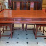 Set of 1 table + 6 antique Chinese chairs.