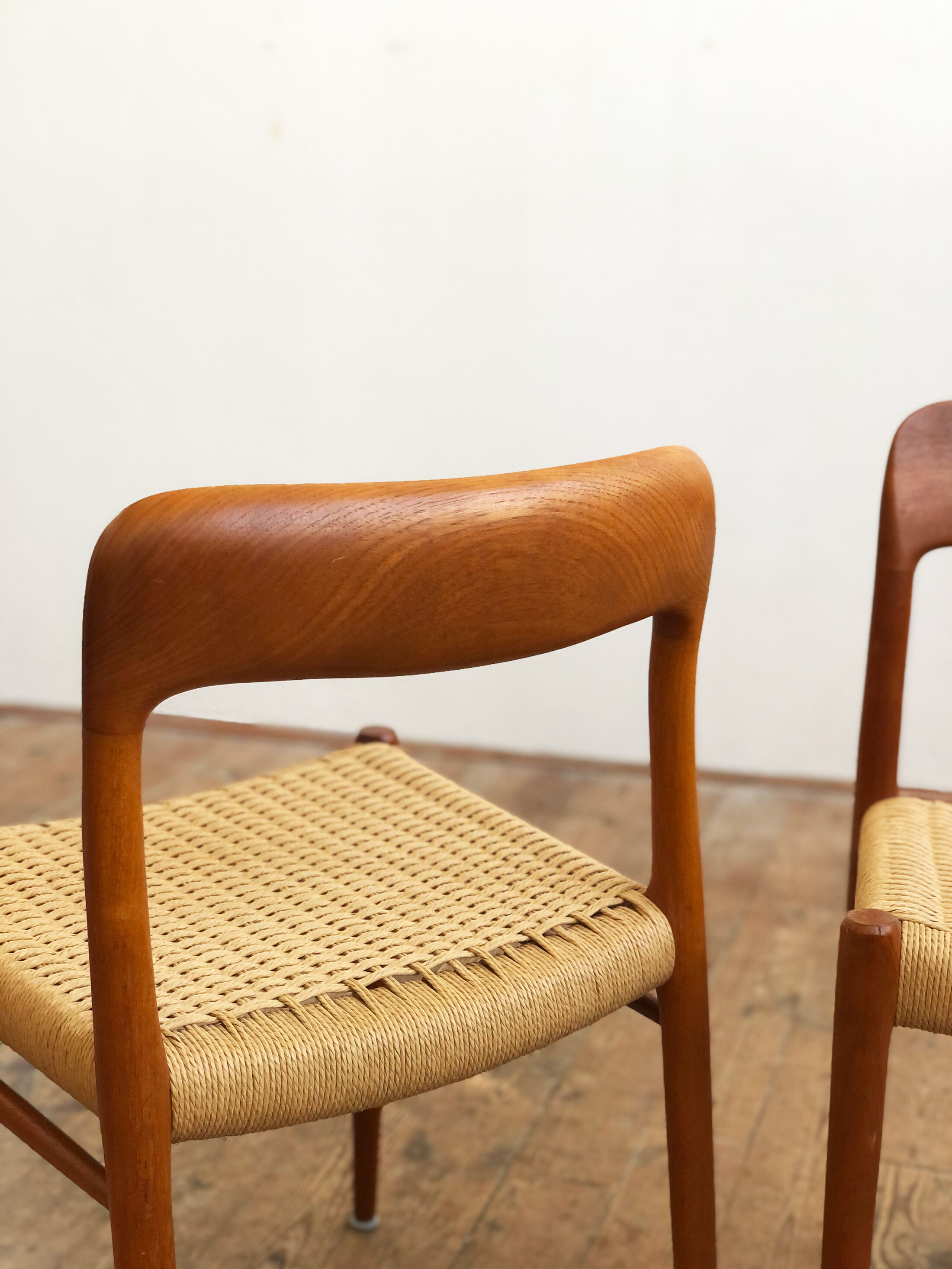 Danish dining chairs, model 75 by Niels O. Møller