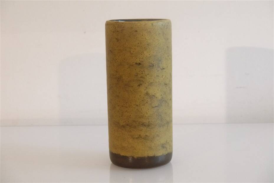 Ceramic roller vase by Fritz Van Daalen 1960