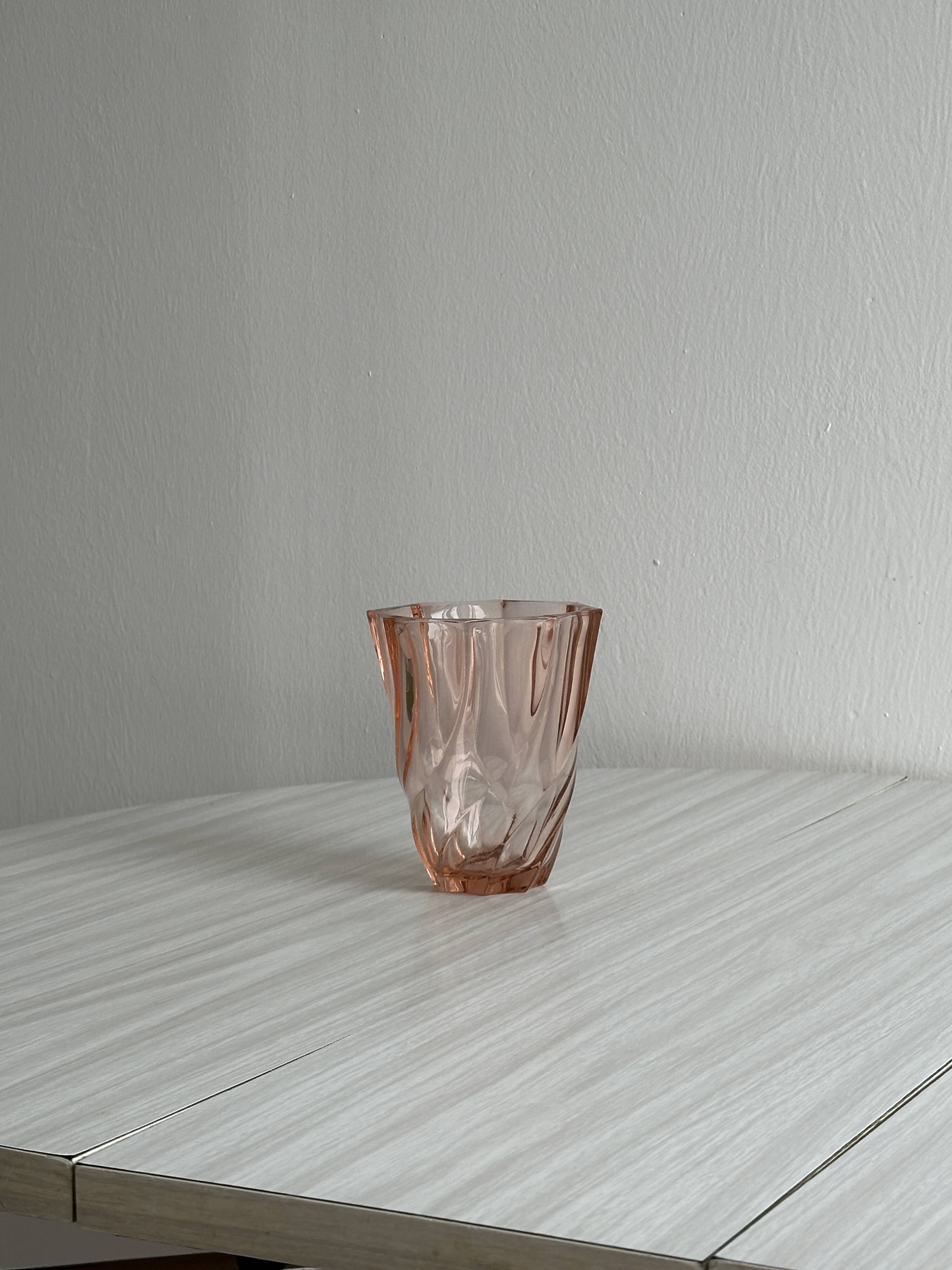 vase rosaline