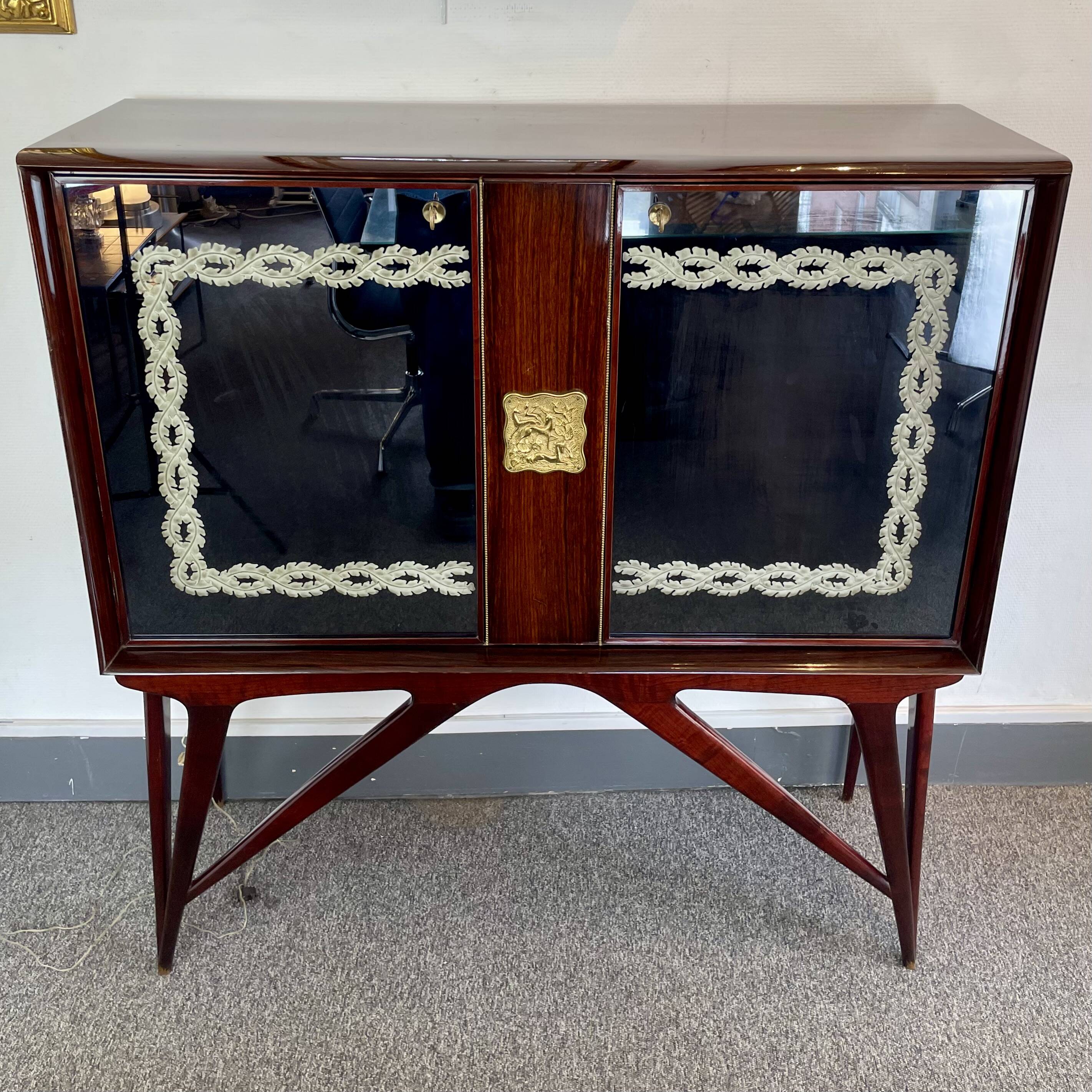 Mid-Century Bar Cabinet, 1940’s~50’s