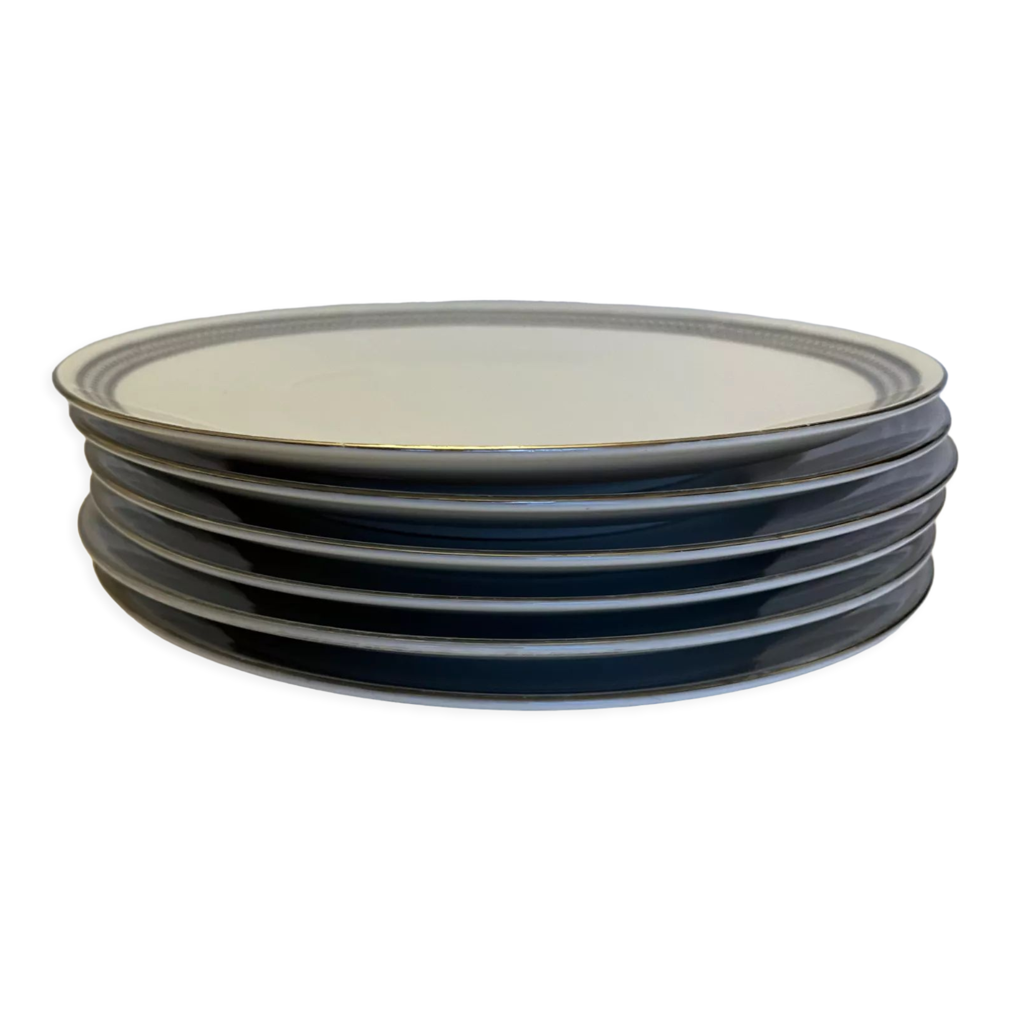 6 flat white porcelain plates