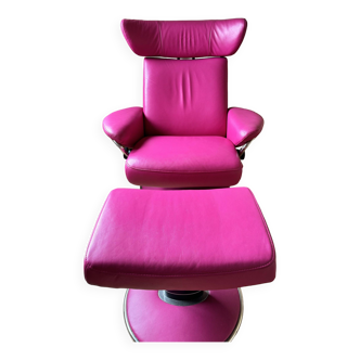 Stressless Jazz Designer Ekornes armchair and its footrest