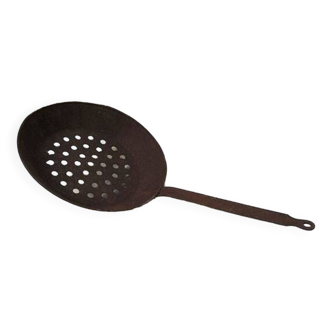 Old iron chestnut pan