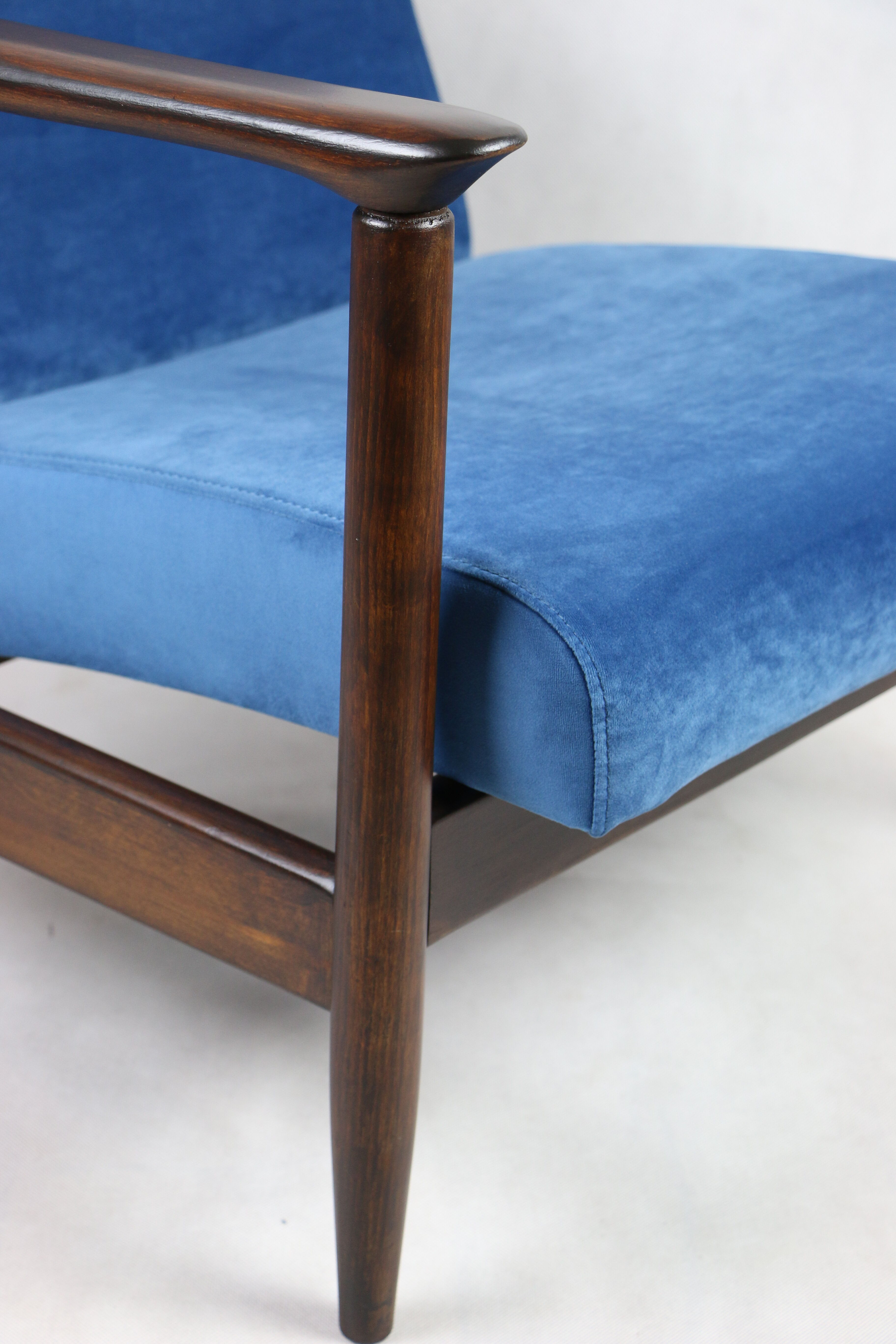 Blue marine velvet gfm-142 armchair by Edmund Homa, 1970s, ocean