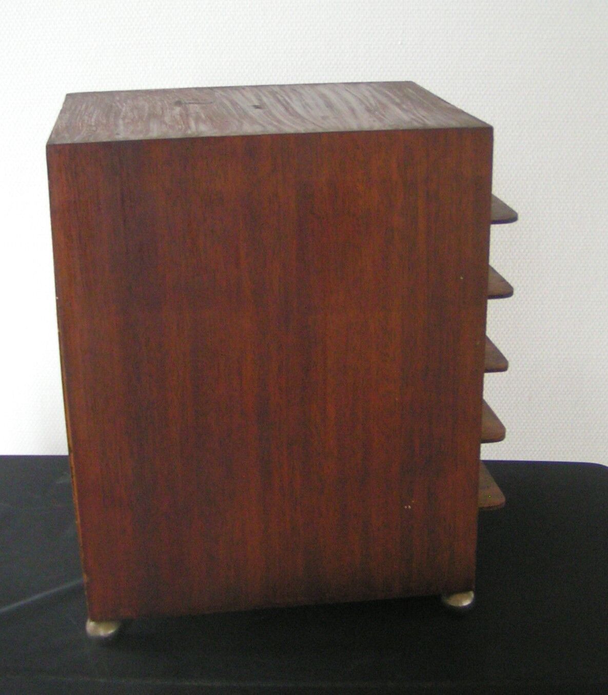 Range art deco document