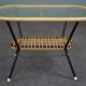 Table basse vintage en rotin Dutch Design avec plateau en verre nuage 1960