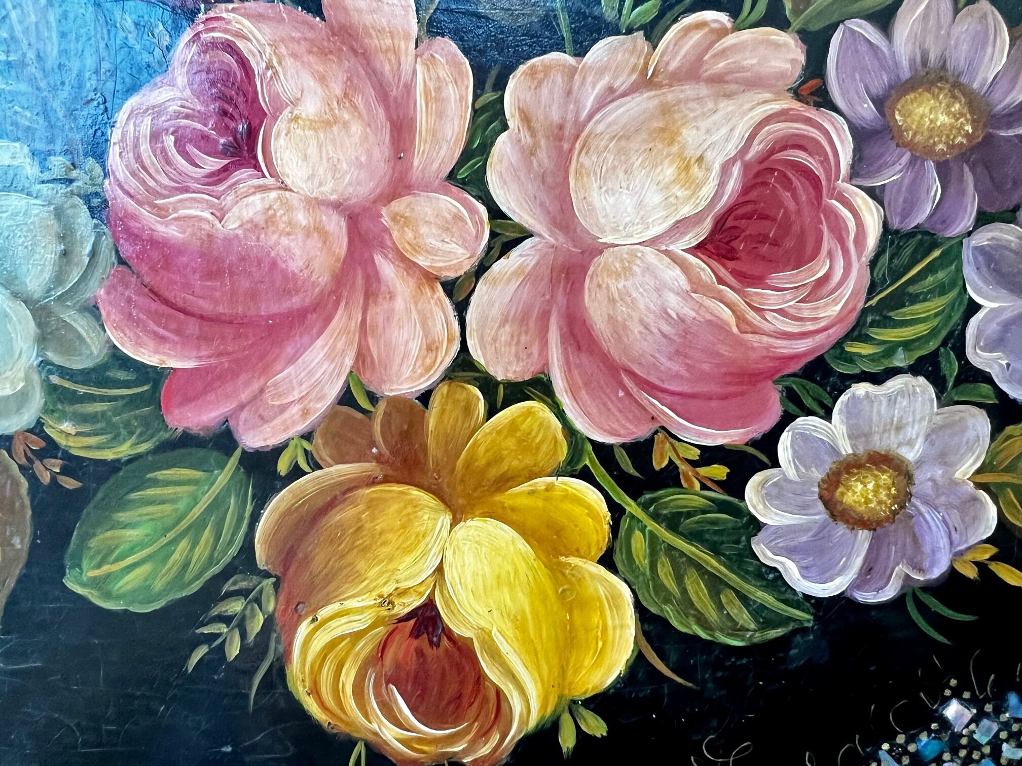 Gueridon bois laque noir Napoleon lll