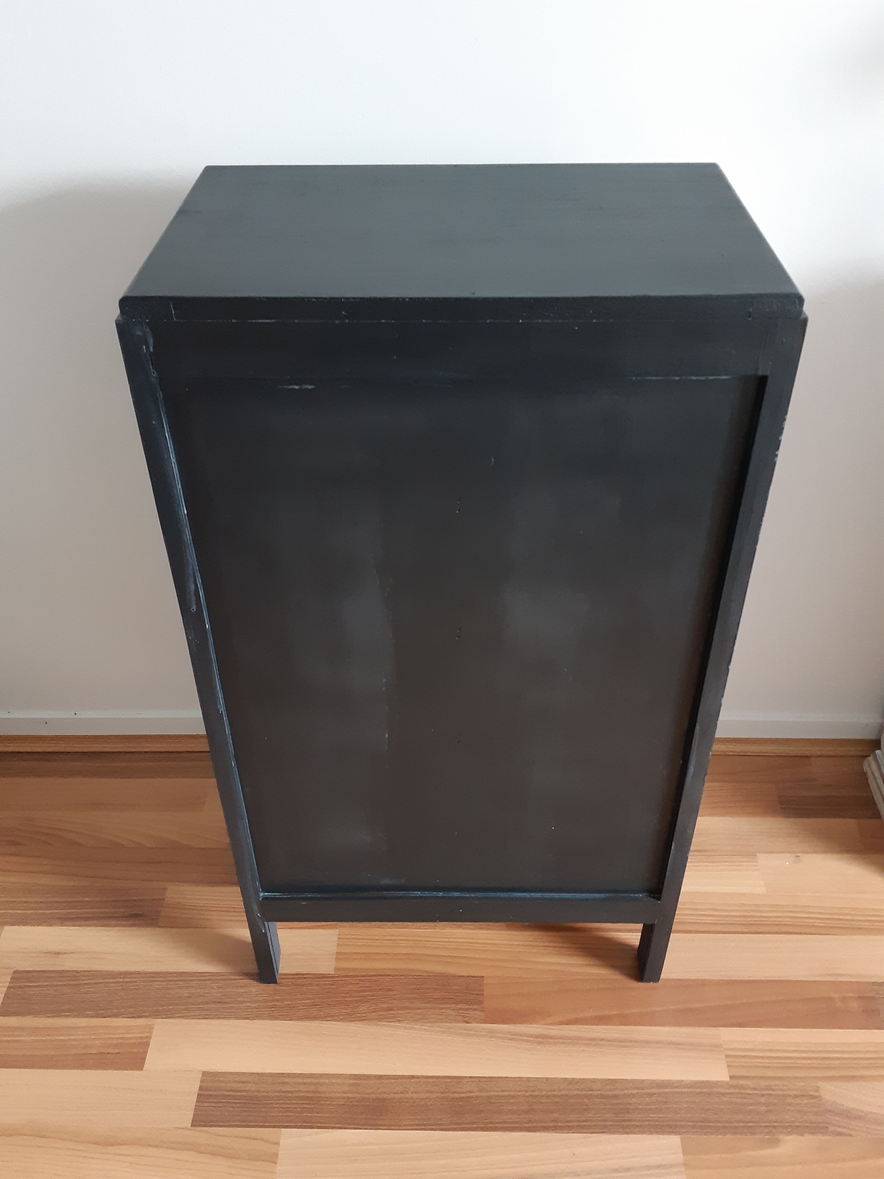 Vintage feet compass dresser