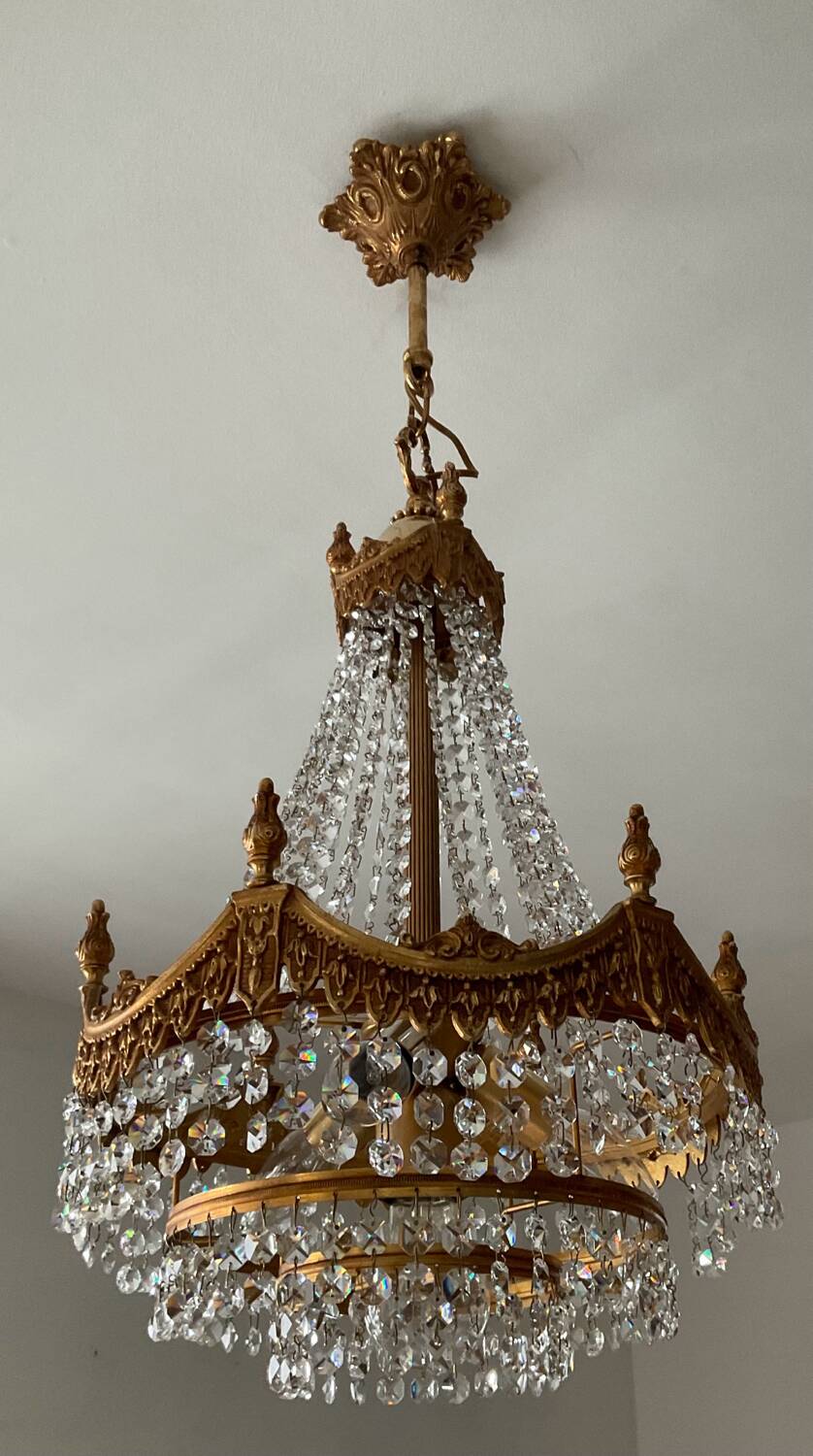 Lustre cascade en bronze et pampilles de cristal
