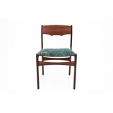 Ensemble de quatre chaises vertes scandinaves