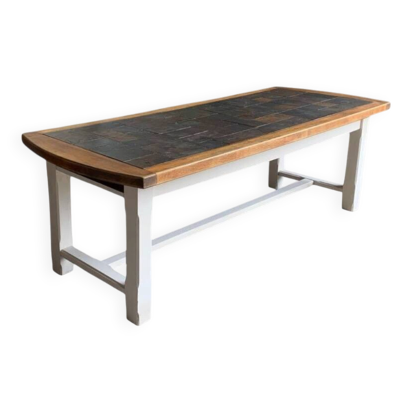 Table de ferme brutaliste