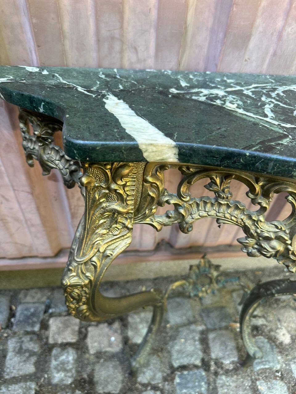 Console d'applique murale de style Louis XV bronze doré et marbre vert XIXè