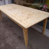 Farm table