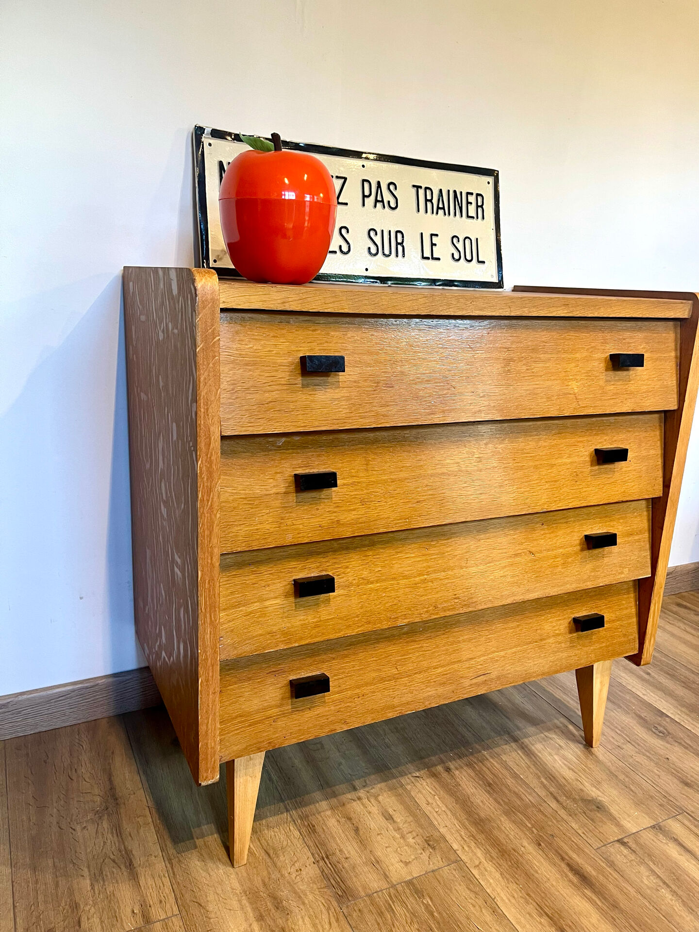 Commode