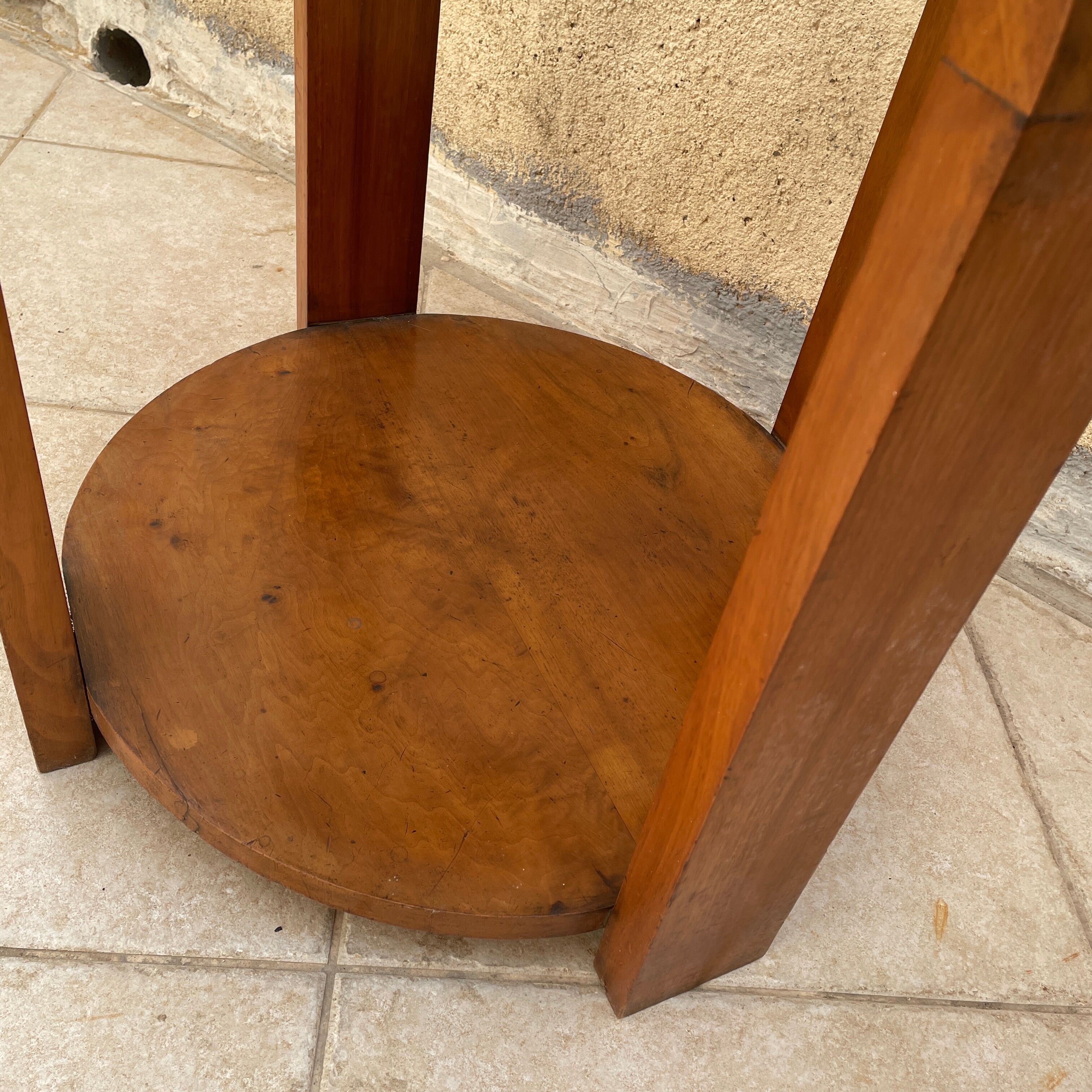 Art Deco pedestal table 1920 in solid wood