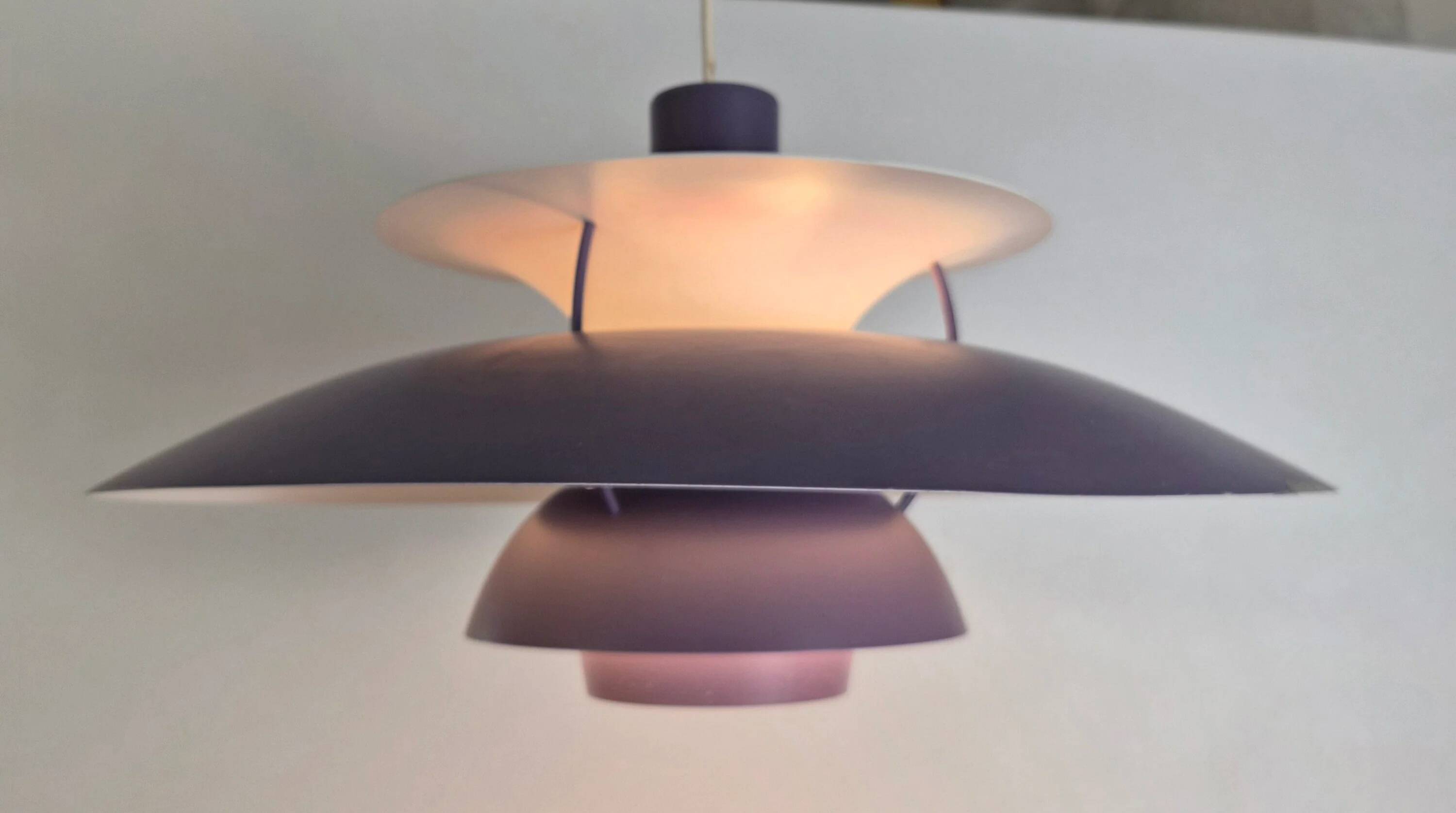 Suspension PH5 en violet par Poul Henningsen pour Louis Poulsen, Danemark 1960