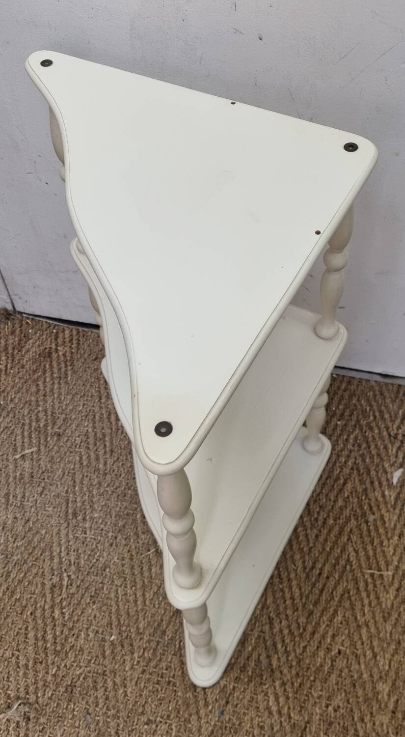 Vintage corner shelf