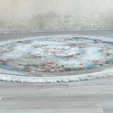 Vintage Chinese carpet round diam 180cm