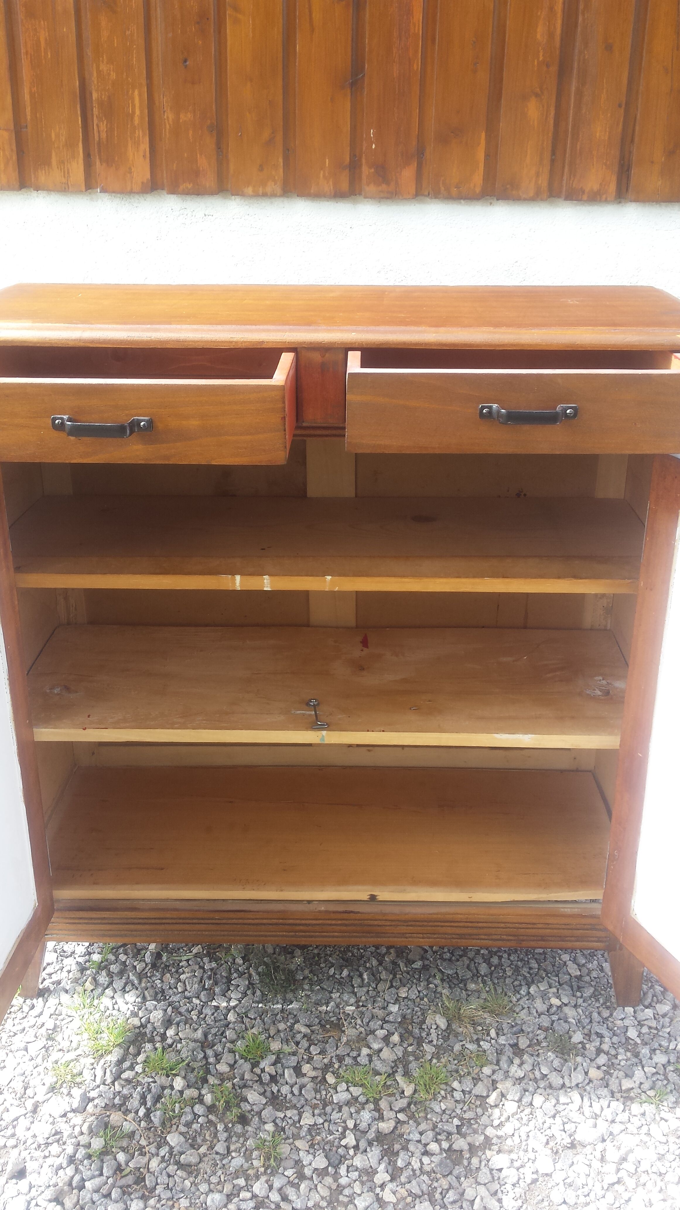 Buffet parisien, toile de jute