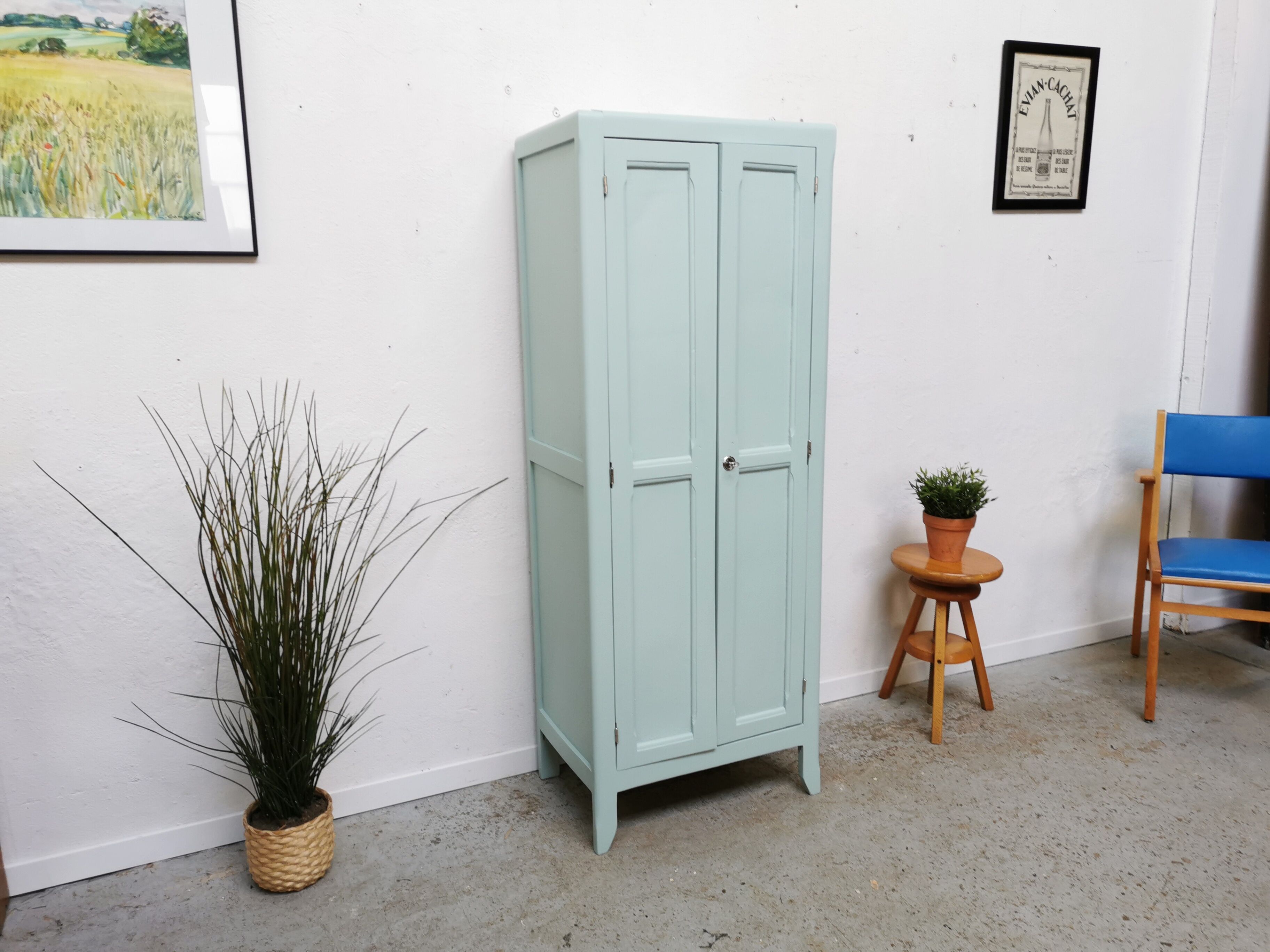 Vintage Parisian wardrobe