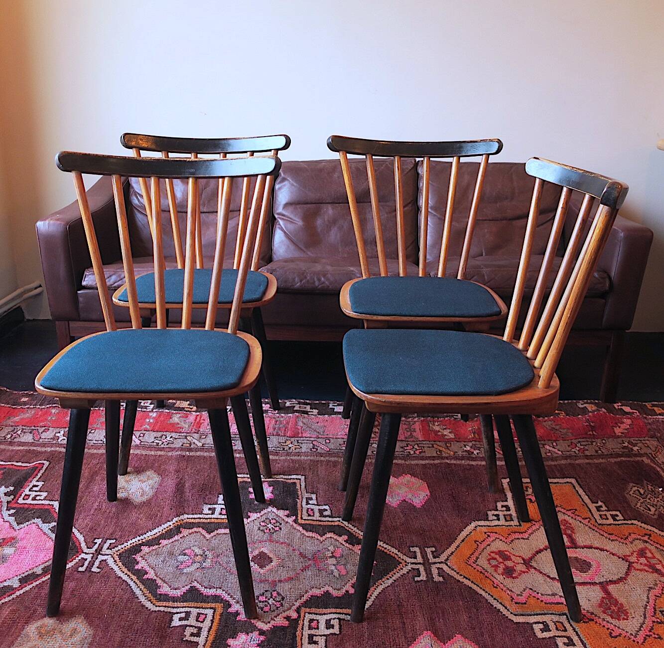 Set of 4 mid century dining chairs with splayed legs, 1950s-60s