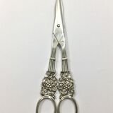 Pair of silver grape scissors Pierre Queille