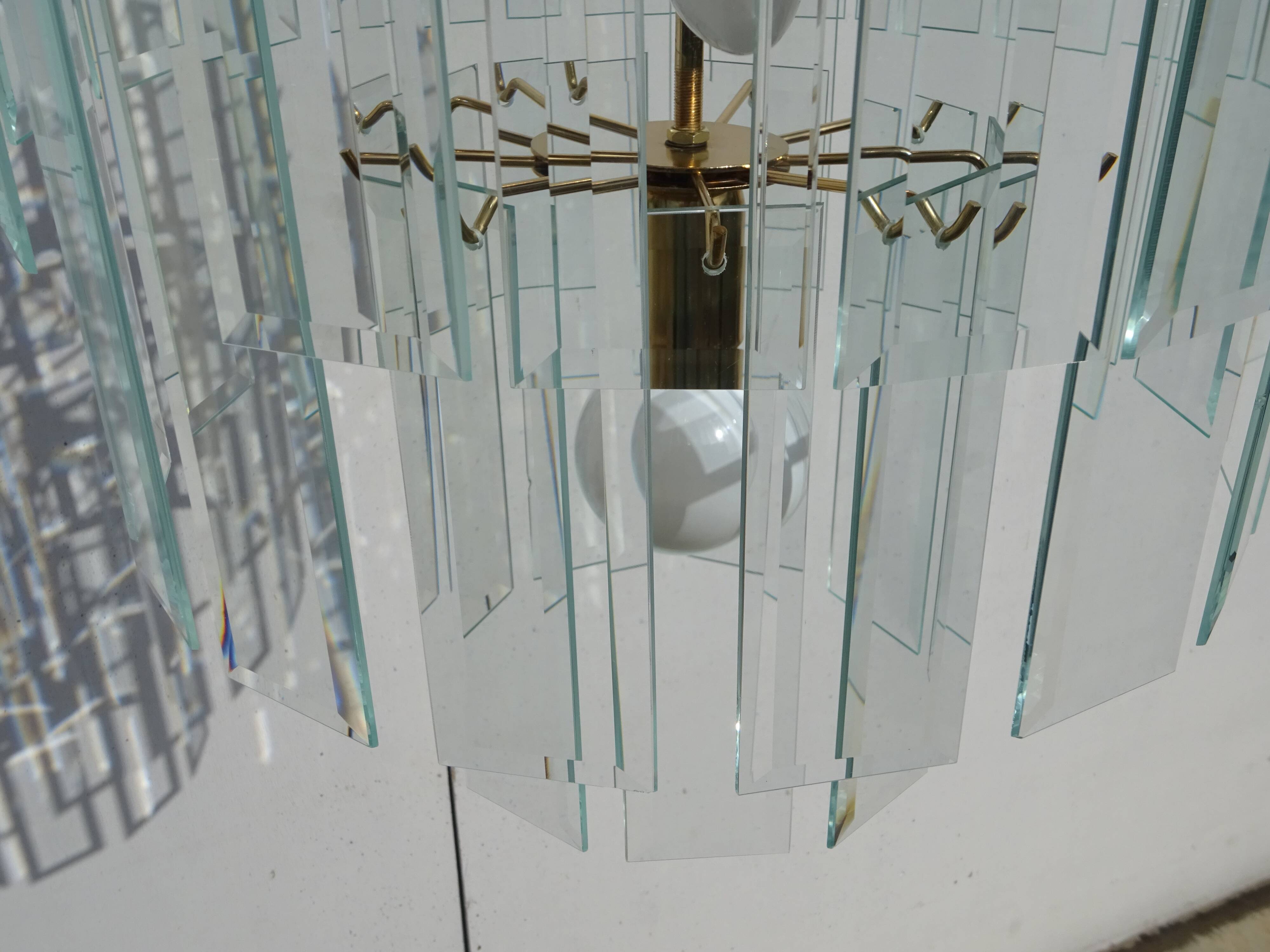 Large chandelier, 46 hanging beveled glass plates