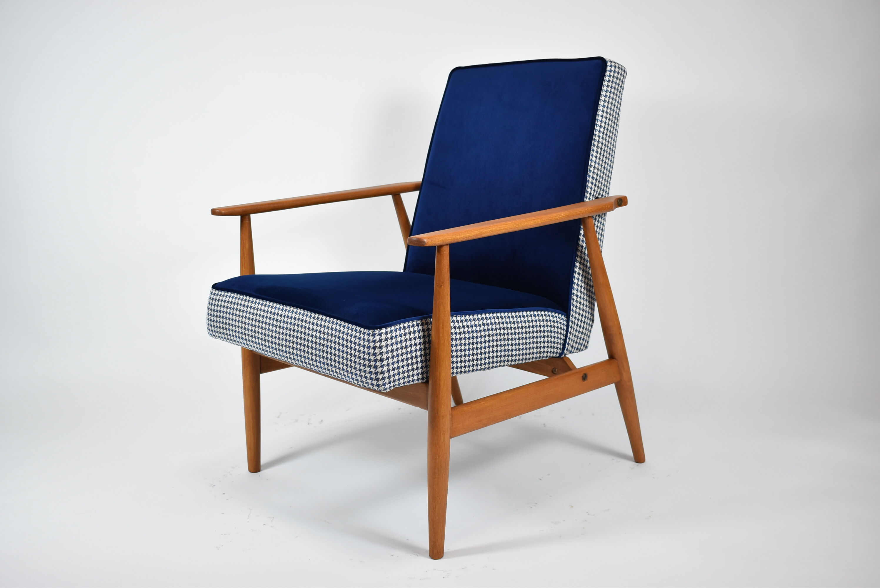 Original renovated vintage armchair 1960s, houndstooth, velvet